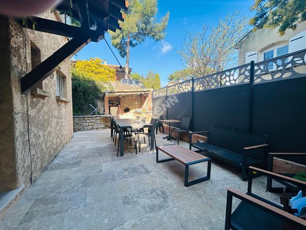 Maison T5 avec STUDIO INDEPENDANT - VUE MER à LA CIOTAT