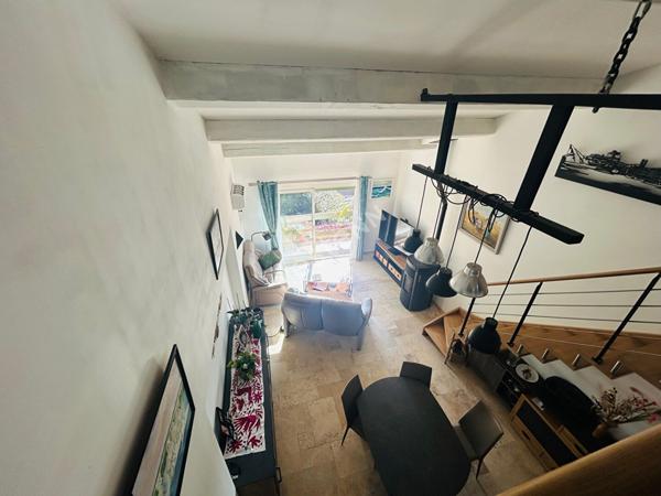 Maison T5 avec STUDIO INDEPENDANT - VUE MER à LA CIOTAT