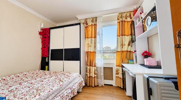 Appartement Paris 4 pieces Porte de la Chapelle75018