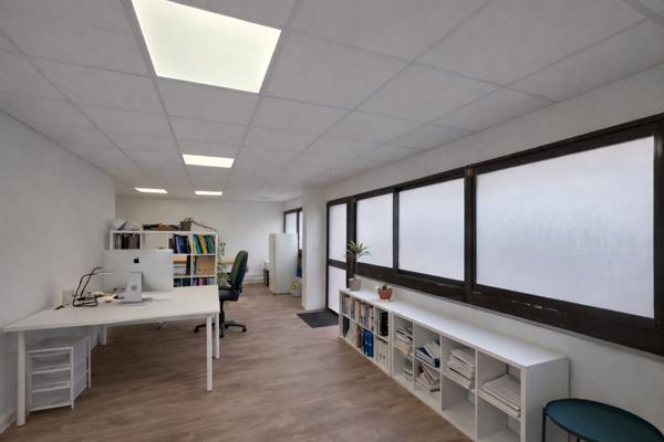 Bureau - 120 m²