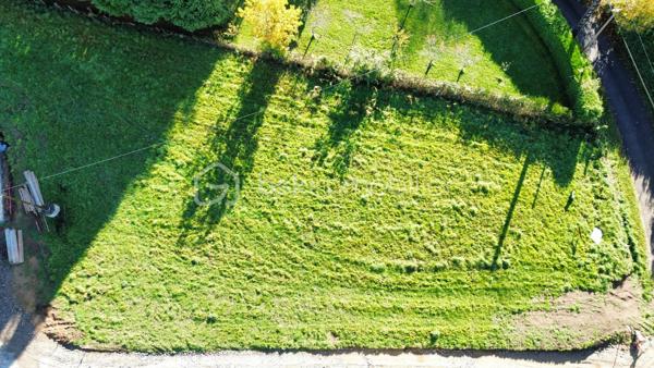 Terrain de 1 267 m²