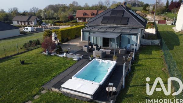 Maison à vendre 10 pièces 200 m² Fontaine-Mâcon