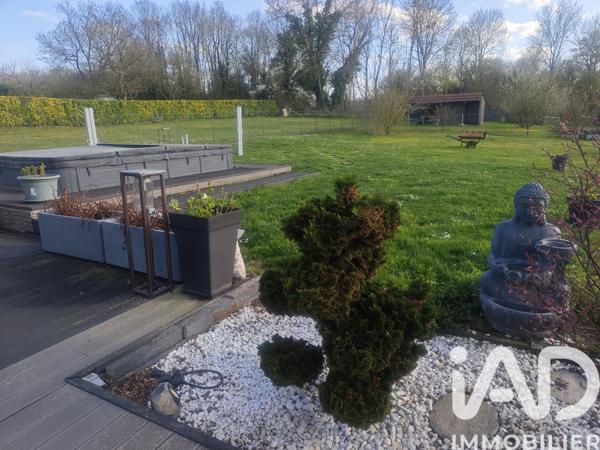 Maison à vendre 10 pièces 200 m² Fontaine-Mâcon