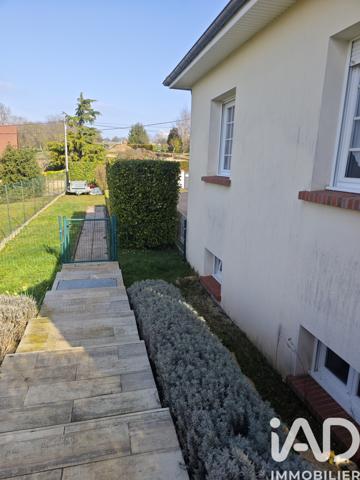 Maison à vendre 10 pièces 200 m² Fontaine-Mâcon