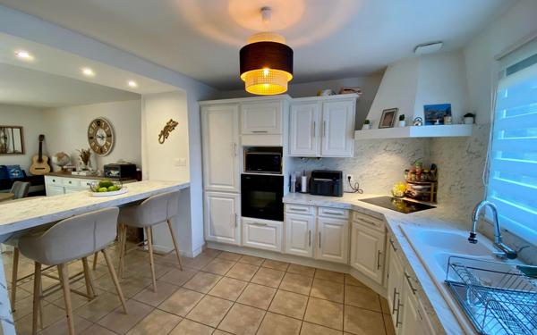 Maison à vendre    4 pièces • 130 m2 Wattrelos