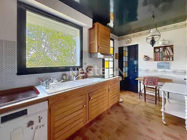 Maison Gouvieux, 180 M² Habitables , 6 chambres, jardin 1300m²