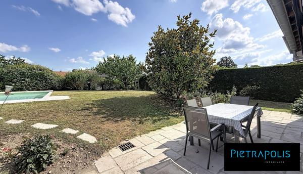 Trévoux - Maison familiale - 164m2 - Piscine chauffée - Terrain de 854m2