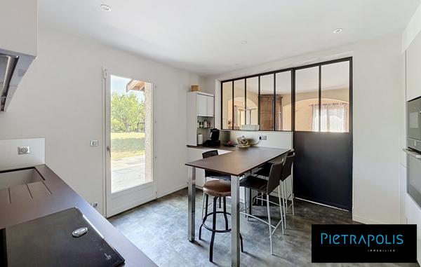 Trévoux - Maison familiale - 164m2 - Piscine chauffée - Terrain de 854m2