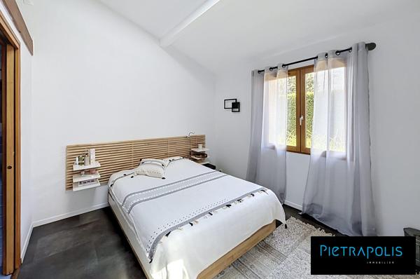Trévoux - Maison familiale - 164m2 - Piscine chauffée - Terrain de 854m2