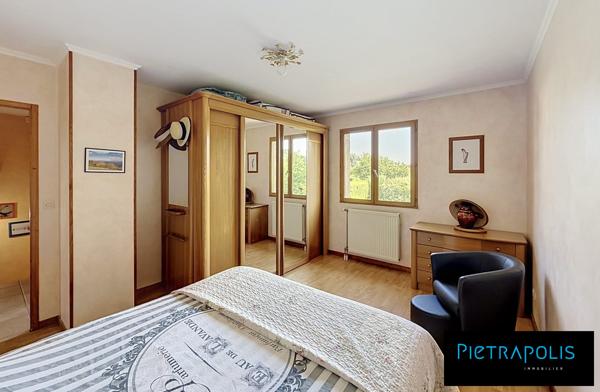 Trévoux - Maison familiale - 164m2 - Piscine chauffée - Terrain de 854m2