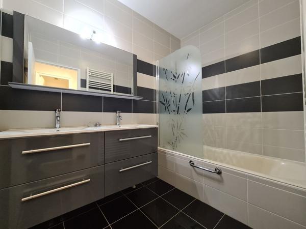 Location Appartement68,12 m² - 3 Pièces - AGEN (47000)