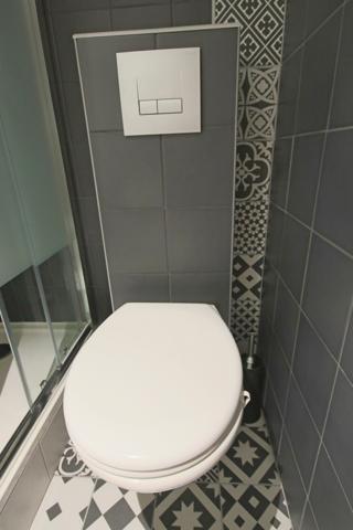 T1 meublé avec spacieuse mezzanine au coeur de Lyon- Dispo 10/09 !