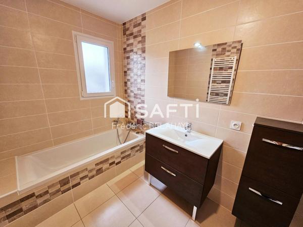 Maison 157 m² - 4 Chambres.