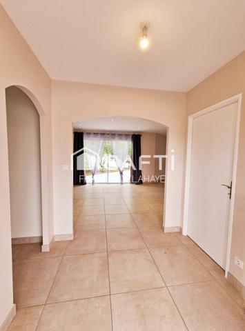 Maison 157 m² - 4 Chambres.