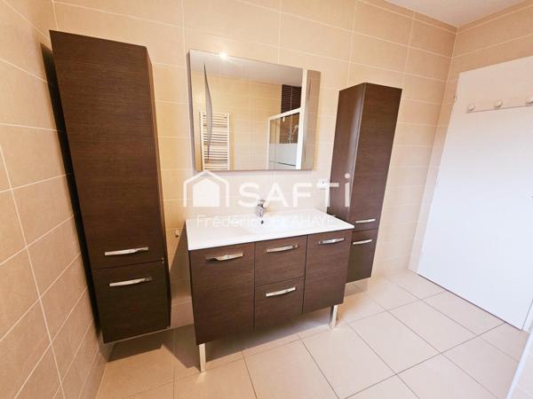 Maison 157 m² - 4 Chambres.