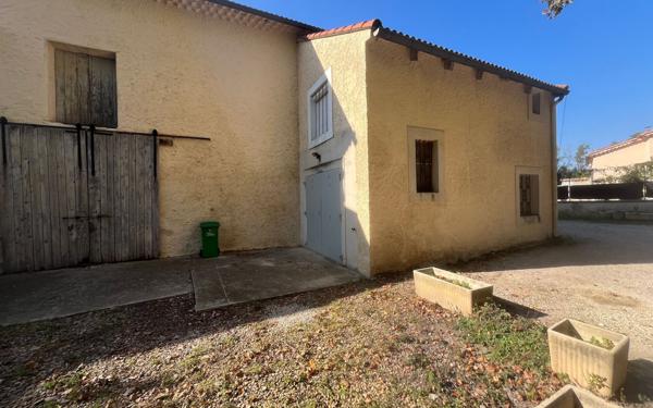 Maison à vendre    6 pièces • 164 m2 Montfavet - Avignon
