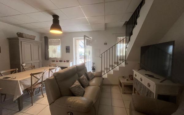 Maison à vendre    6 pièces • 164 m2 Montfavet - Avignon