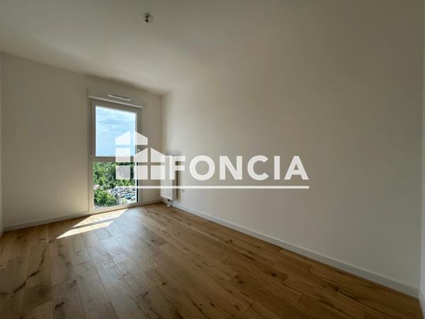 Location Appartement 3 pièces 66.64 m² - AVENUE DE BOLLAERT Lens 62300