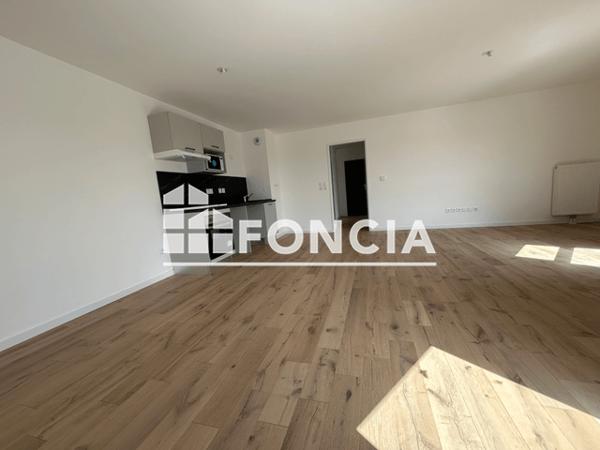 Location Appartement 3 pièces 66.64 m² - AVENUE DE BOLLAERT Lens 62300