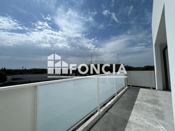Location Appartement 3 pièces 66.64 m² - AVENUE DE BOLLAERT Lens 62300
