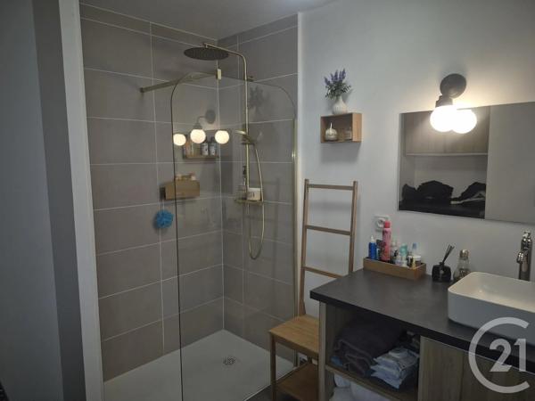 Appartement F2 à vendre  2 pièces - 48 m 2   BAYONNE  - 64