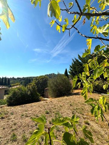 Cotignac – Maison de charme avec piscine, bastidon et court de tennis privé