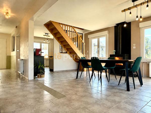 Vente
                Maison125 m² - 5 Pièces -
                    VALOGNES (50700)