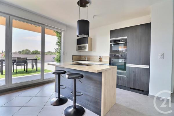 Appartement T4 à vendre  4 pièces - 86,91 m2 FREJUS - 83