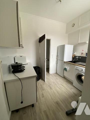 A VENDRE IMMEUBLE D HABITATION ET DE COMMERCE SUR ROUBAIX