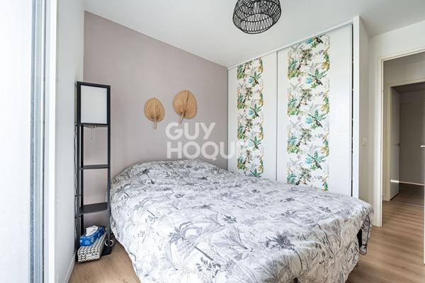 APPARTEMENT 4 PIECES AVEC 30m2 de terrasse et parking