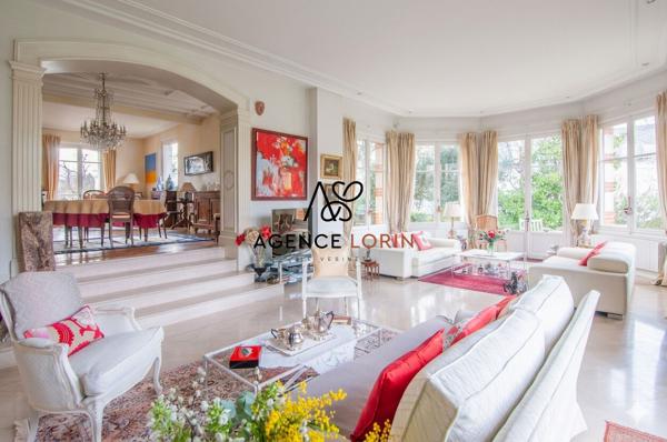 Propriété Le Vésinet - 327 m² - 10 pièces Le vesinet Propriété Le Vésinet - 327 m² - 10 pièces Le vesinet