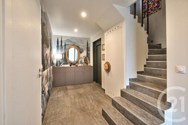 Maison à vendre  5 pièces - 191,87 m2 FALICON - 06