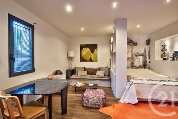 Maison à vendre  5 pièces - 191,87 m2 FALICON - 06