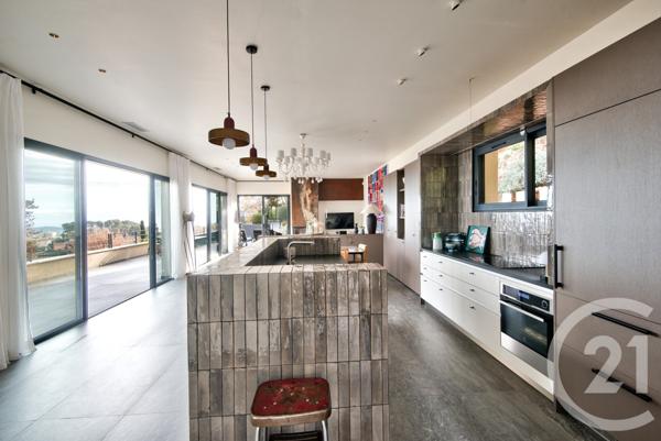 Maison à vendre  5 pièces - 191,87 m2 FALICON - 06