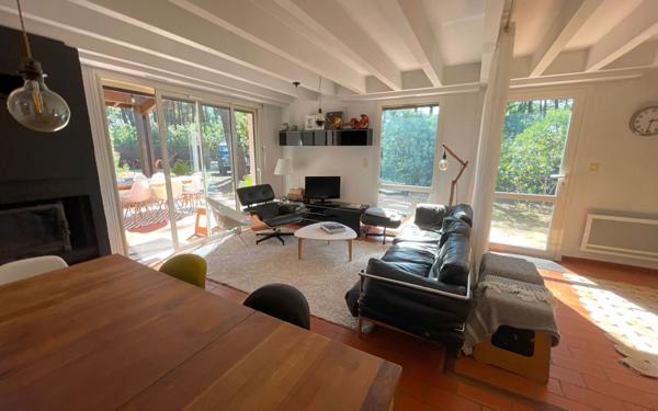 Maison à vendre    4 pièces •  Biscarrosse