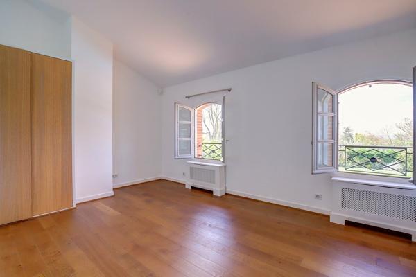 Vente Maison de luxe Toulouse 10 Pièces 300 m²