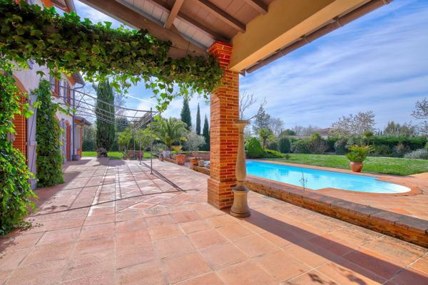 Vente Maison de luxe Toulouse 10 Pièces 300 m²