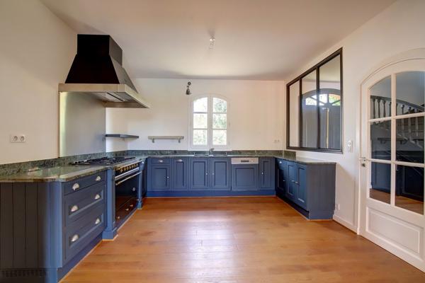 Vente Maison de luxe Toulouse 10 Pièces 300 m²
