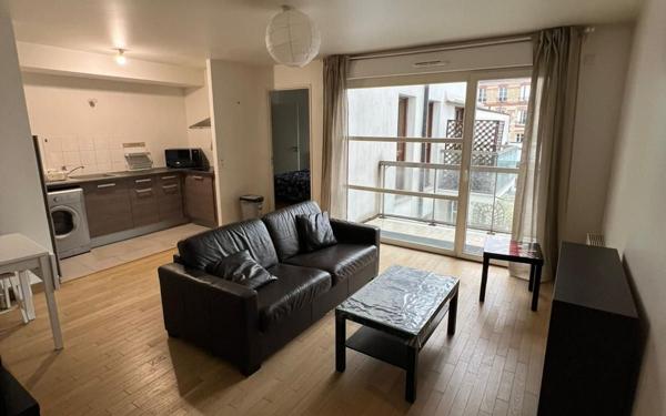Appartement à louer    2 pièces • 48 m2 Asnières-sur-Seine