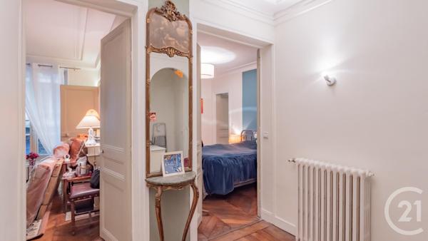 Appartement F3 à vendre  3 pièces - 70,26 m2 PARIS - 75004