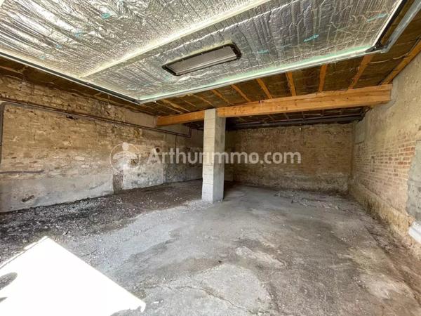 Vente Maison 8 pièces 270 m2 à Técou