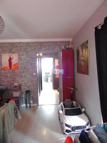 Saint-Étienne (42100) Idéal investissement locatif - Appartement 4 pièces 77 m2 - proximité cours Fauriel et grandes écoles à Saint-