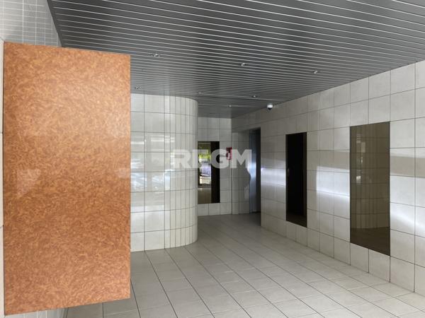 Saint-Étienne (42100) Idéal investissement locatif - Appartement 4 pièces 77 m2 - proximité cours Fauriel et grandes écoles à Saint-