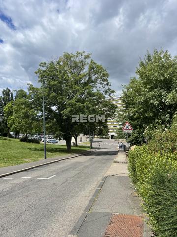 Saint-Étienne (42100) Idéal investissement locatif - Appartement 4 pièces 77 m2 - proximité cours Fauriel et grandes écoles à Saint-