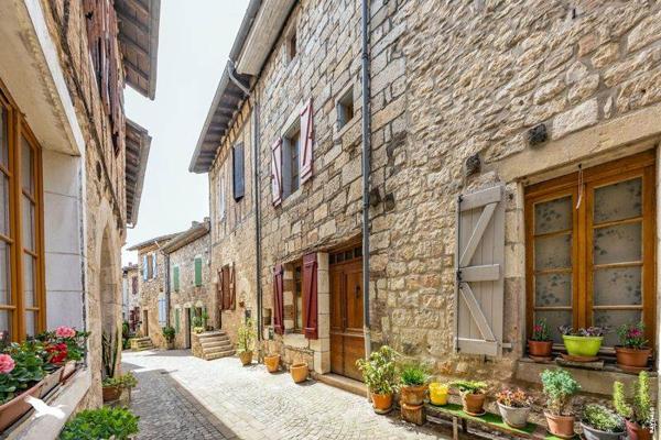 Maison à vendre 215 000 € Castelnau-de-Montmiral 5 p 130 m² DPE C
