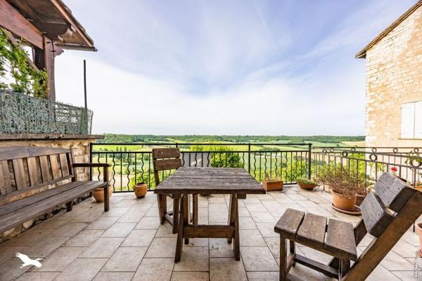 Maison à vendre 215 000 € Castelnau-de-Montmiral 5 p 130 m² DPE C