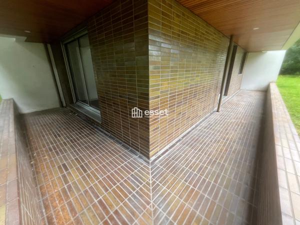 Location Studio 40 m² - Versailles 78000