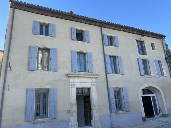 Appartement entièrement rénové à Suze la rousse Suze-la-Rousse (26790)