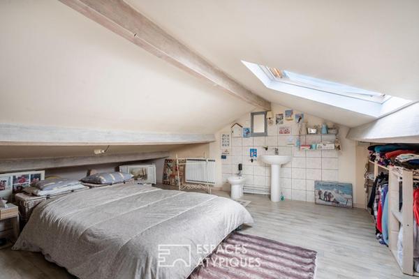 Maison familiale avec piscine intérieure