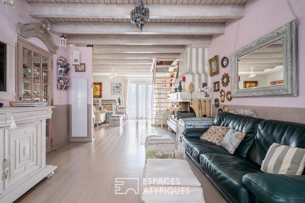 Maison familiale avec piscine intérieure